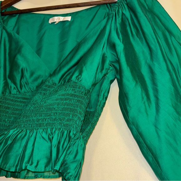 NWOT Wayf Heartbreaker Smocked Blouse in Pine Green - Picture 12 of 12
